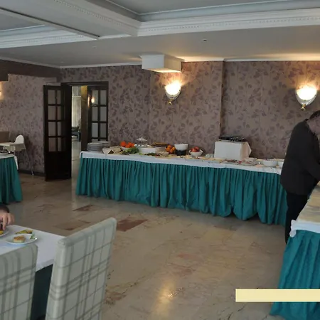 Kocaman Hotel Esmirna