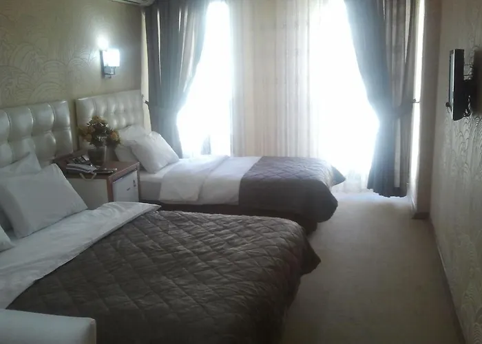 Kocaman Σμύρνη